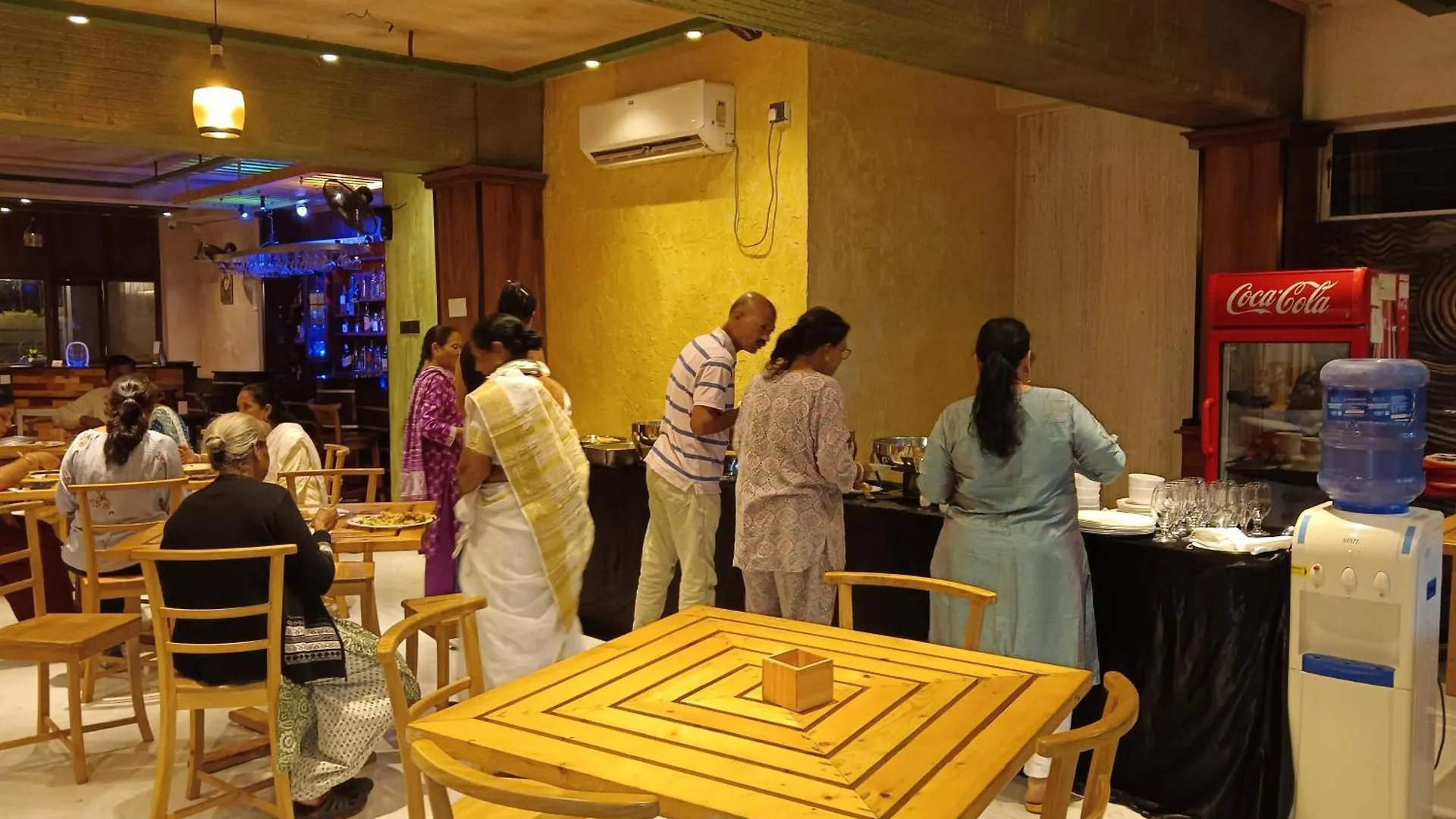 Oleesha Hotel & Restaurant 니곰보 스리랑카